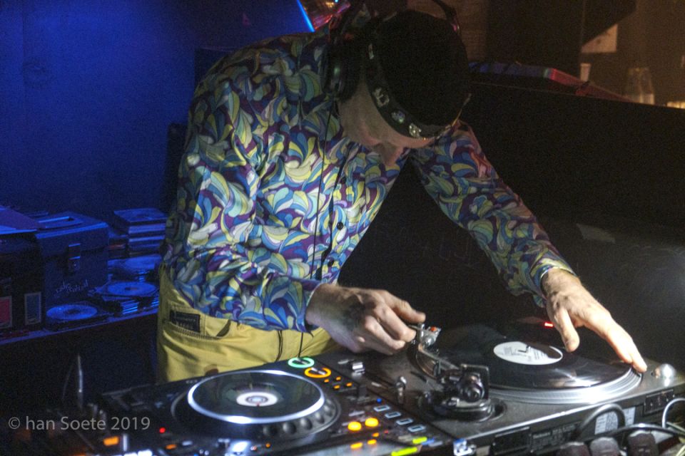 001_01_20190504_20190504-_DSF1924_han_1080