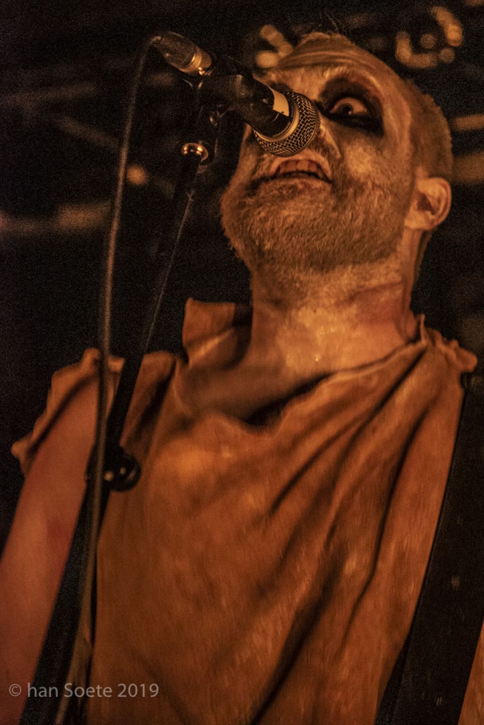 001_20190422-_HAN5140_1080