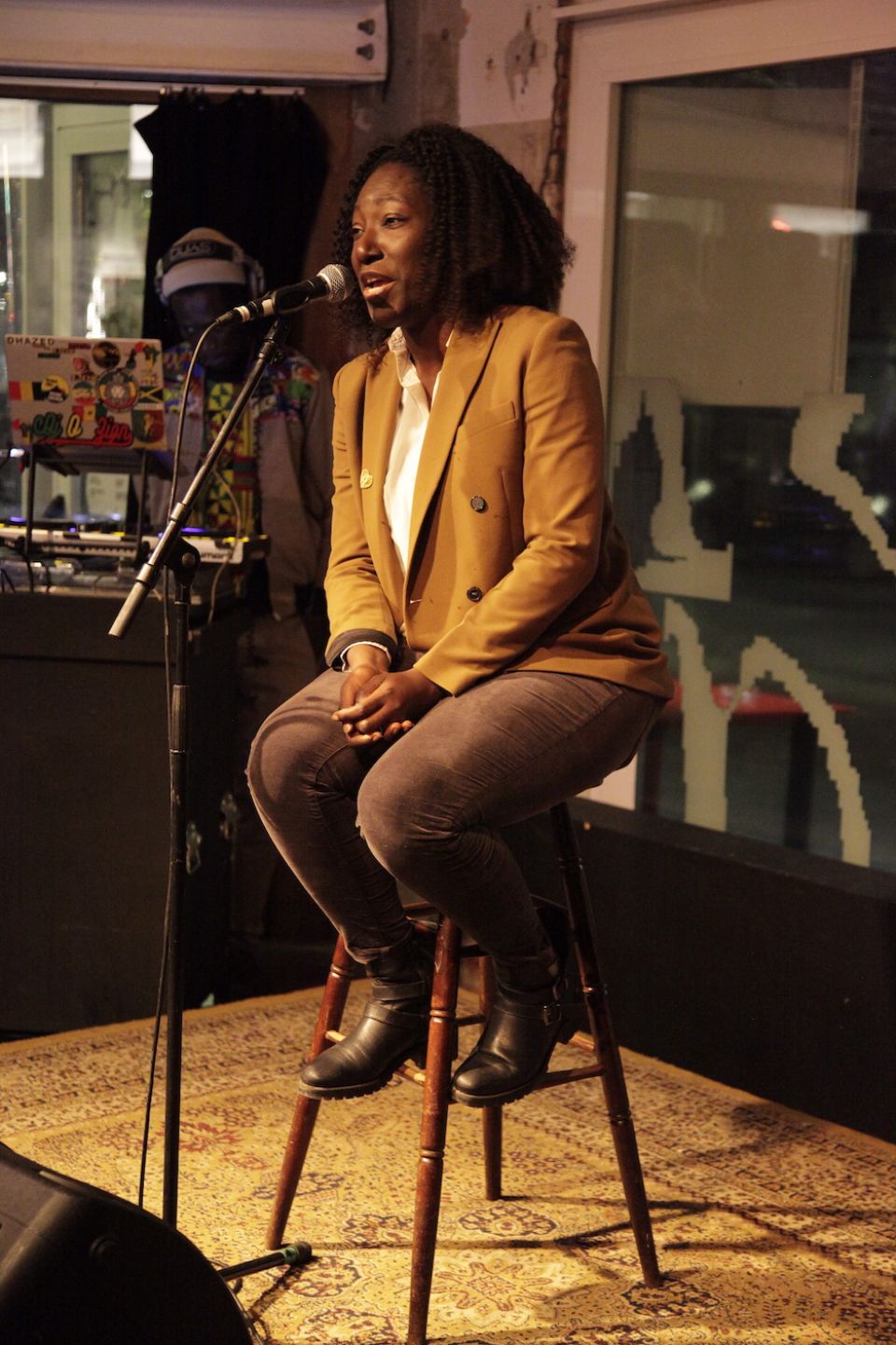 2022_12_13 MAMAS OPEN MIC - Ella Krmasek60