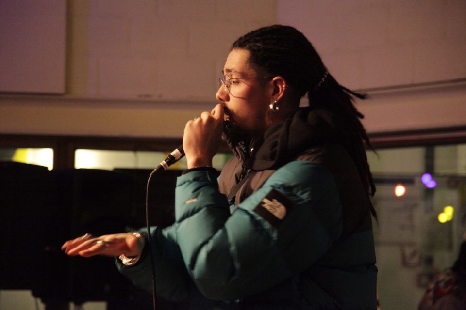 2022_12_13 MAMAS OPEN MIC - Ella Krmasek89
