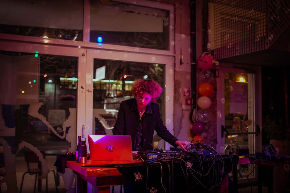 2023_02_15 WAV - falkthys -2
