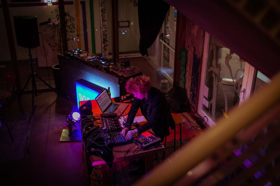 2023_02_15 WAV - falkthys -5