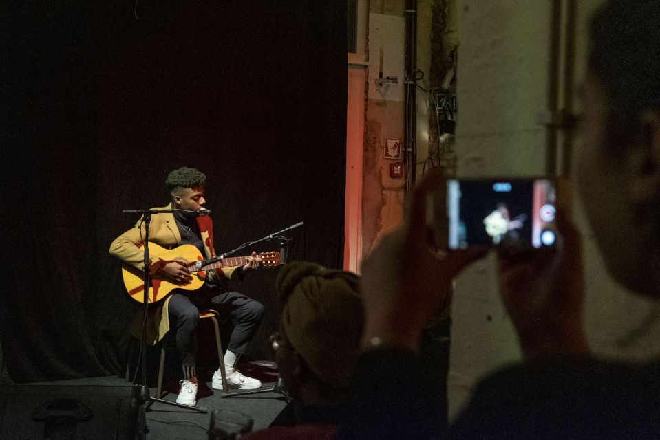 2019_12_10 MAMAS OPEN MIC - Sarah Skoric edit web