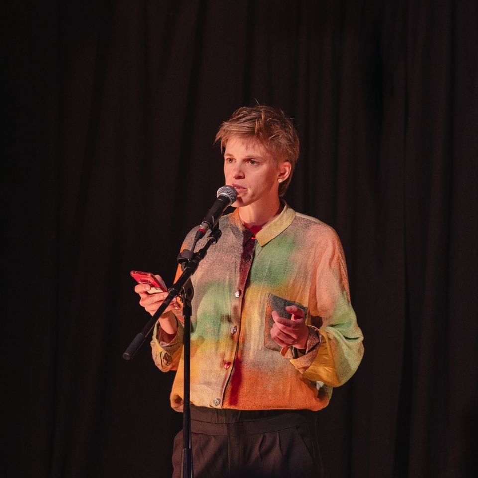 23_10_10 MOM - Simon Van Looveren - Web-28