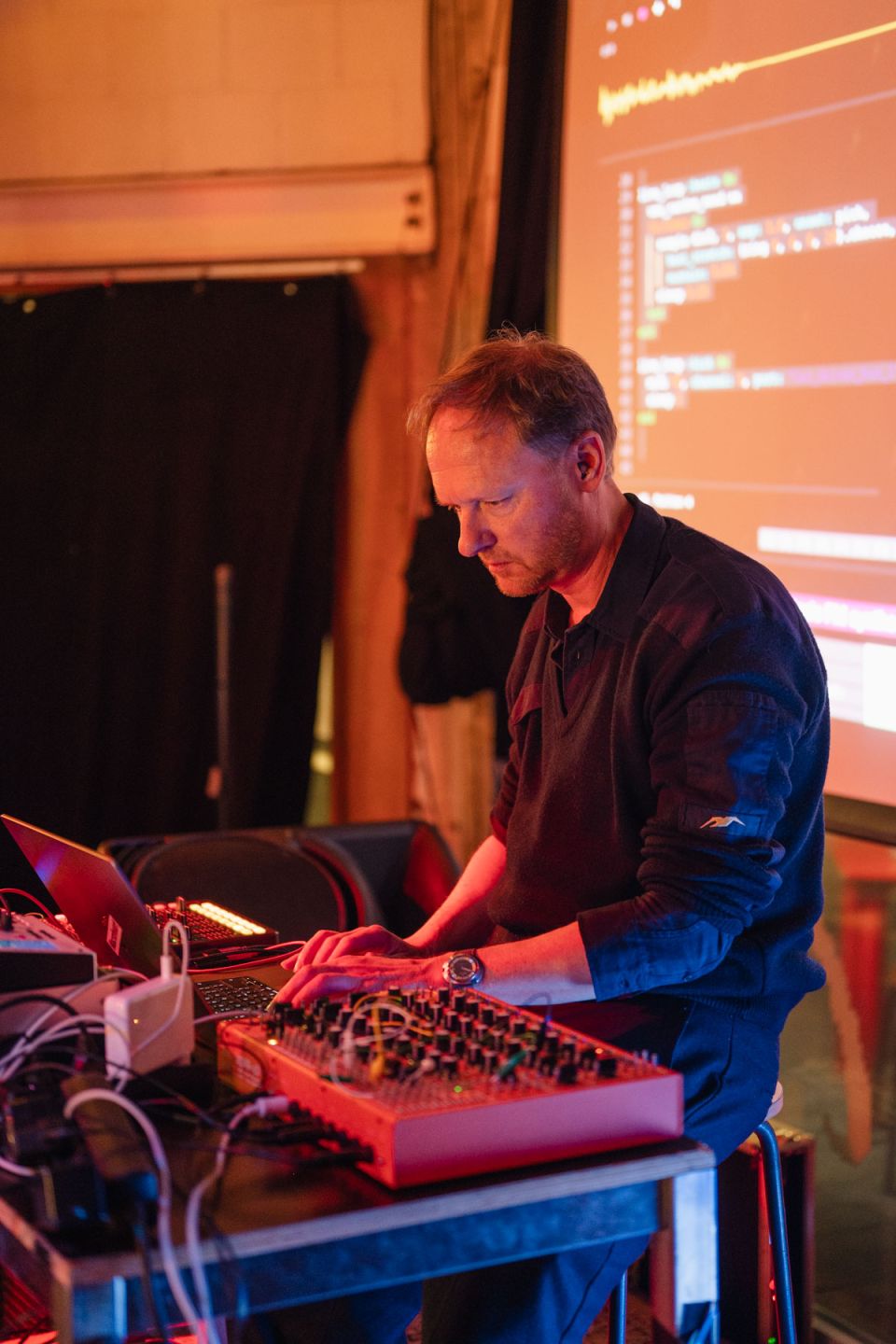23_10_25 WAV - Simon Van Looveren - Web-17