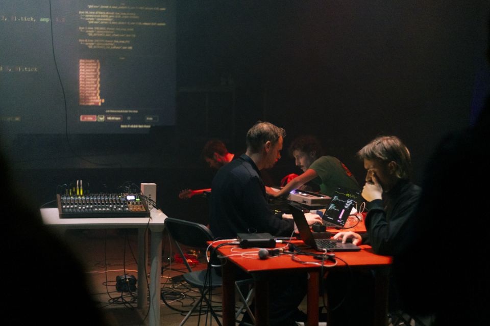 2023_10_12 Extra Academy Dago Sondervan : Electronic Jam - Amber Cnaepkens 11