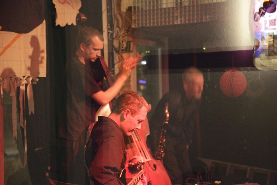 23_11_02WijBlijTrio_droomplaat_EllaKrmasek020