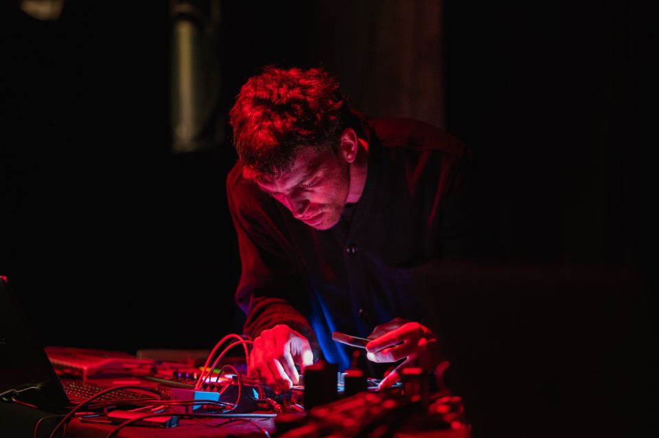 23_11_09 WAV - Simon Van Looveren - Web-15