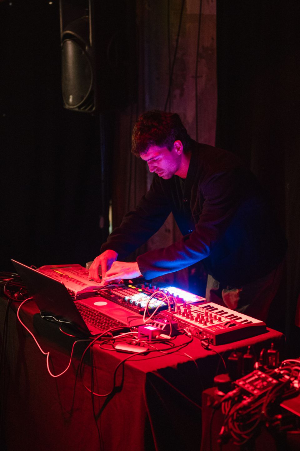 23_11_09 WAV - Simon Van Looveren - Web-9