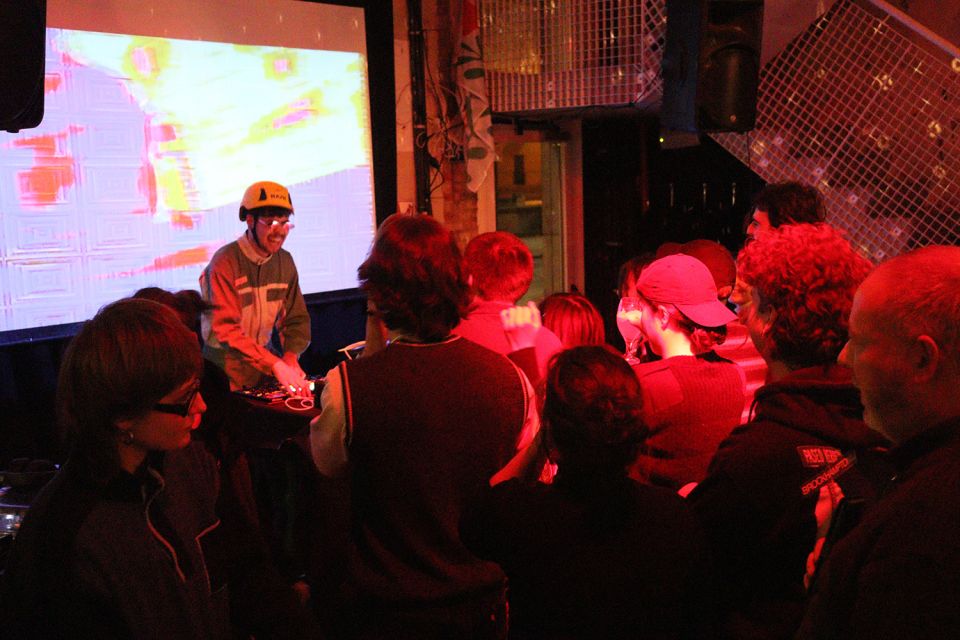 2024_01_31 WAV JAMMINGS + FANZINE - Violeta Chouciño - 54