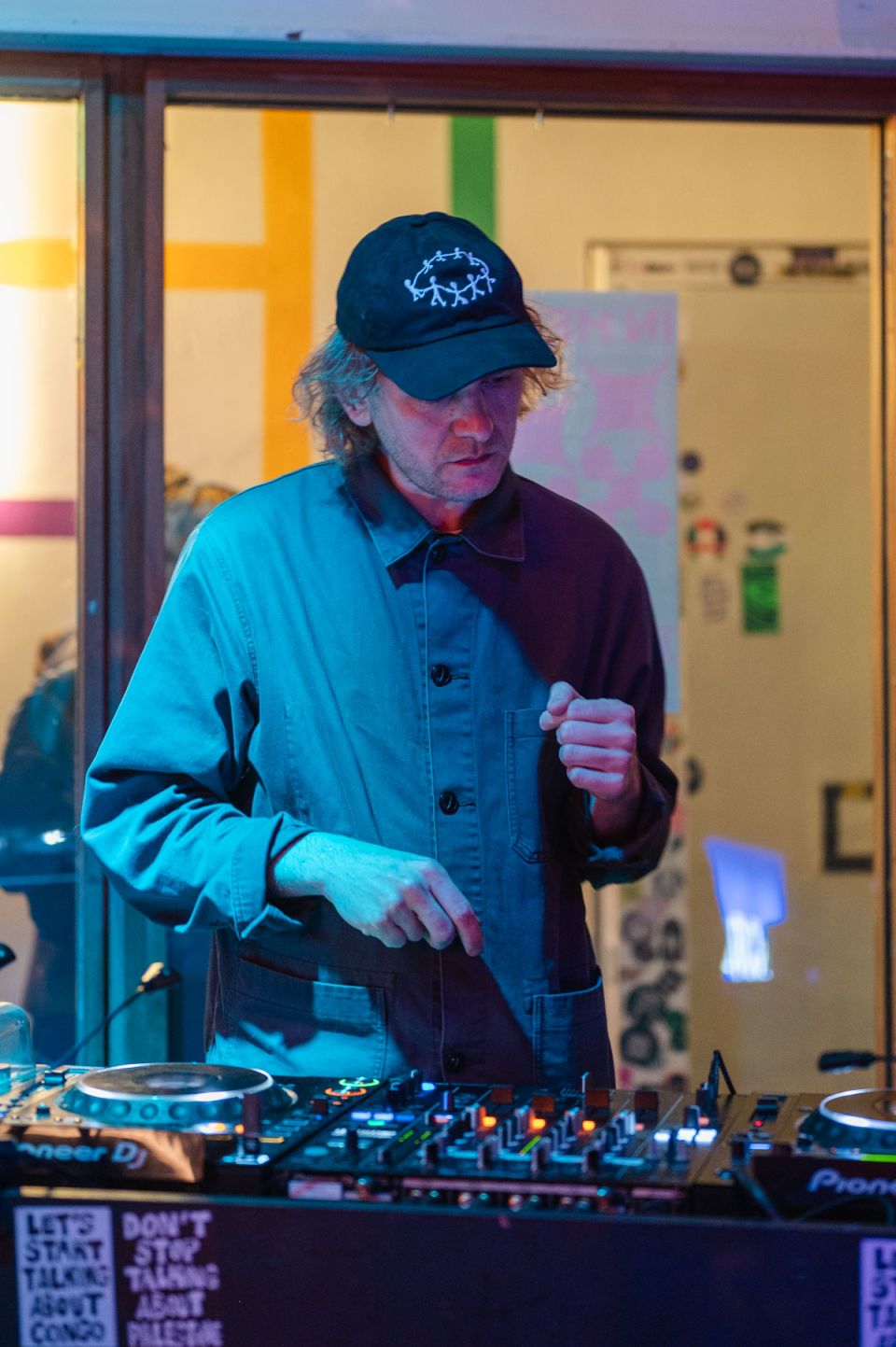 23_04_17 WAV - Simon Van Looveren - Web-28