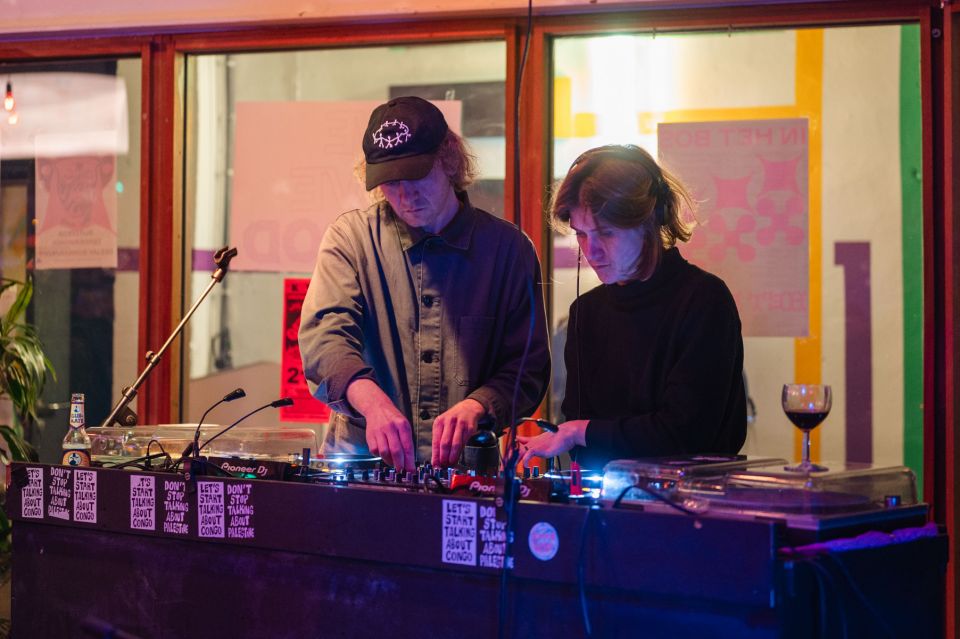 23_04_17 WAV - Simon Van Looveren - Web-30