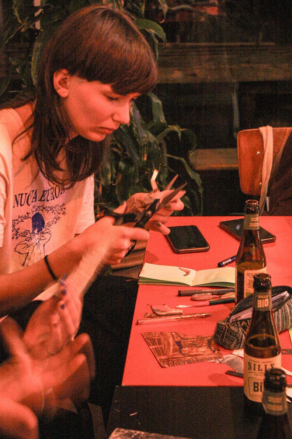 2024_10_02 WAV WARRECORDS W: THE ORPHANAGE COMMITTEE POSTELEIN & WAR B2B PIXIE + FANZINE - Violeta Chouciño Veiga - 05