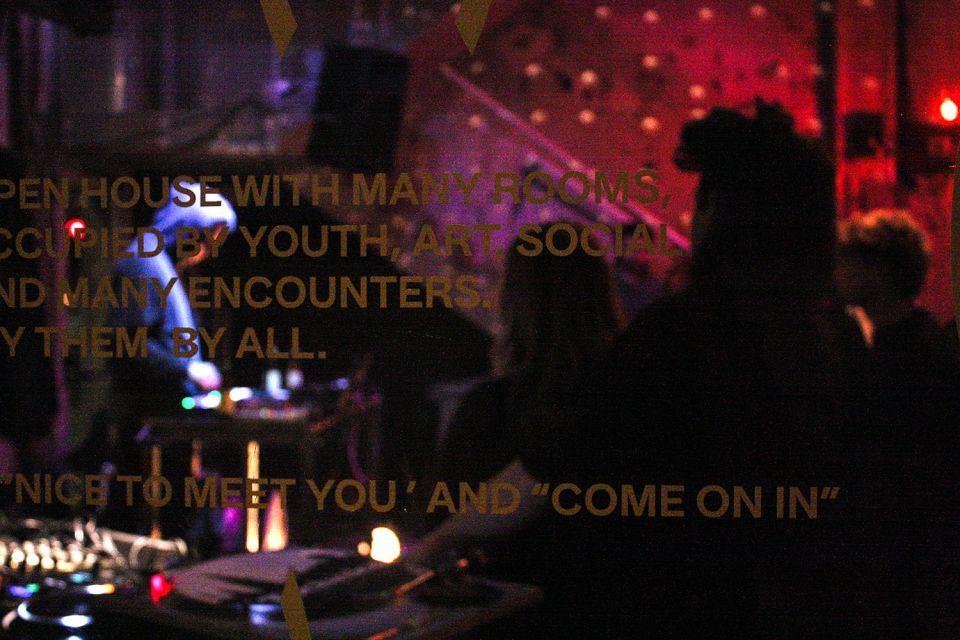2024_10_02 WAV WARRECORDS W: THE ORPHANAGE COMMITTEE POSTELEIN & WAR B2B PIXIE + FANZINE - Violeta Chouciño Veiga - 36