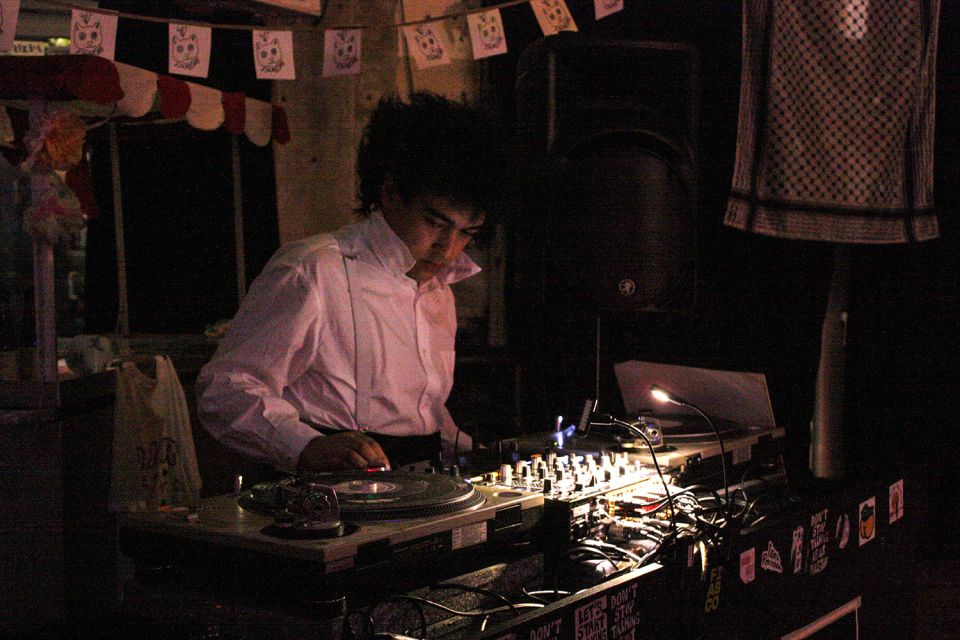2024_10_26 Hot Sjot Pop fest 5:Thor Kissing:The cosmosians:Lothario:Ninashka:Timmy's organism - Violeta Chouciño Veiga - 36