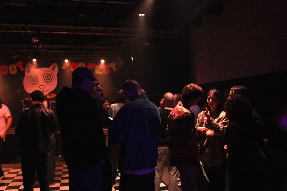 2024_10_26 Hot Sjot Pop fest 5:Thor Kissing:The cosmosians:Lothario:Ninashka:Timmy's organism - Violeta Chouciño Veiga - 47