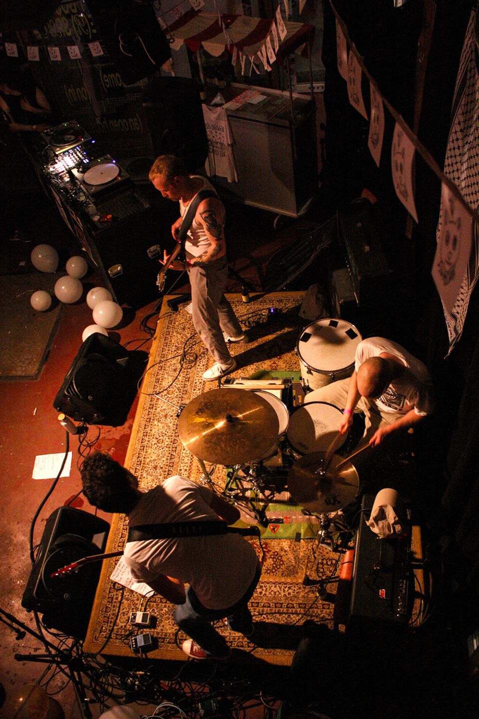 2024_10_26 Hot Sjot Pop fest 5:Thor Kissing:The cosmosians:Lothario:Ninashka:Timmy's organism - Violeta Chouciño Veiga - 69