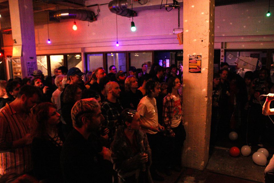 2024_10_26 Hot Sjot Pop fest 5:Thor Kissing:The cosmosians:Lothario:Ninashka:Timmy's organism - Violeta Chouciño Veiga - 71