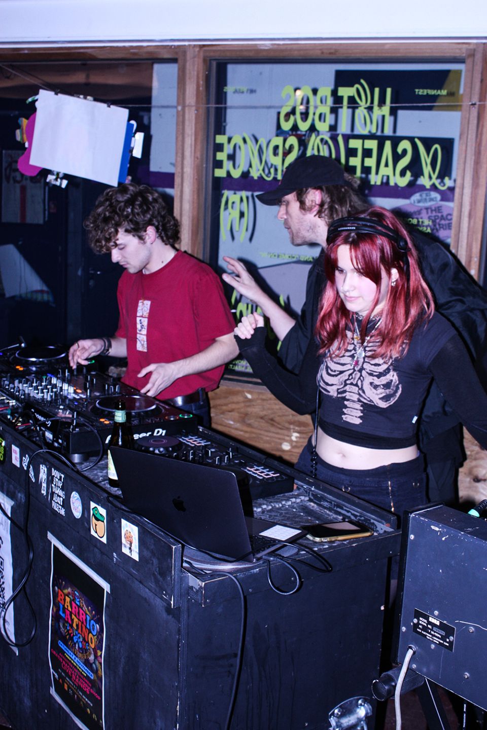 2024_10_30 Fanzine + Kai and Anna dj set - Violeta Chouciño Veiga - 10