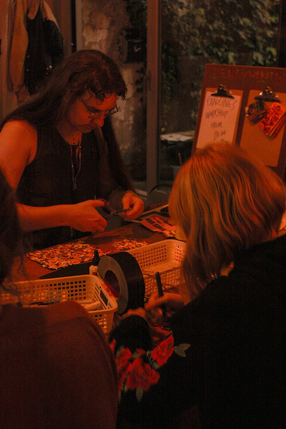 2024_10_30 Fanzine + Kai and Anna dj set - Violeta Chouciño Veiga - 25