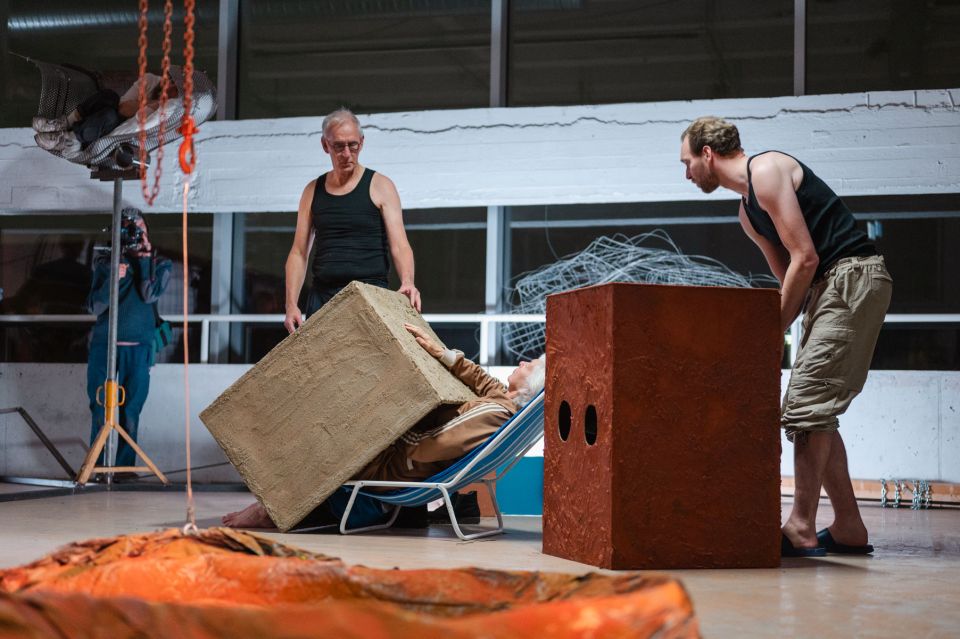 24_11_30 - MAN MADE MASS - Simon Van Looveren - Web-64