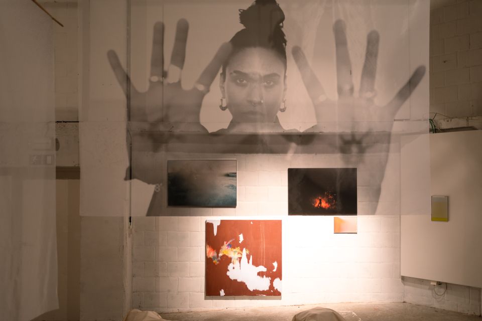 2025-02-12- Beyond the frame - Amber(low res)-9