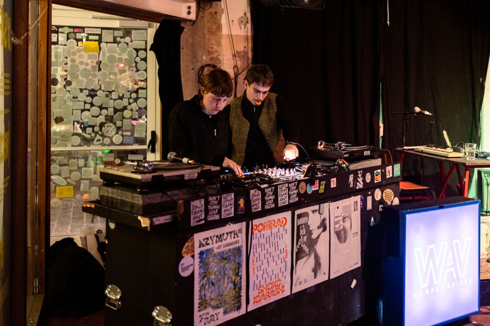 2025-03-05 - KRAAK FEST 25 WAV SPECIAL- Edgar Wappenhalter, Sheree & Bob (DJ) - Amber-1