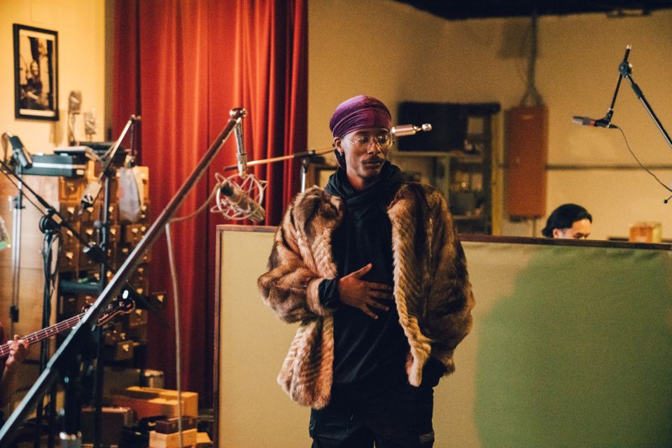 QUINTON BARNES & THE BLACK NOISE ENSEMBLE