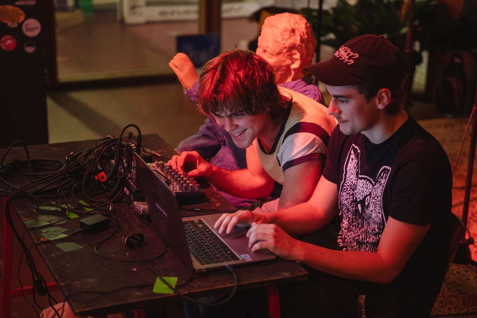 25_10_22 - WAV - Simon Van Looveren - Web-4