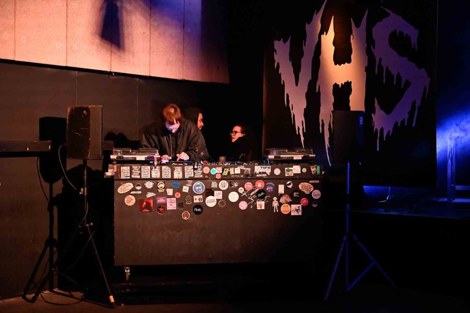 300126_VHSxWorldOfPaintLABEL NIGHT_EllaKrmasek-34