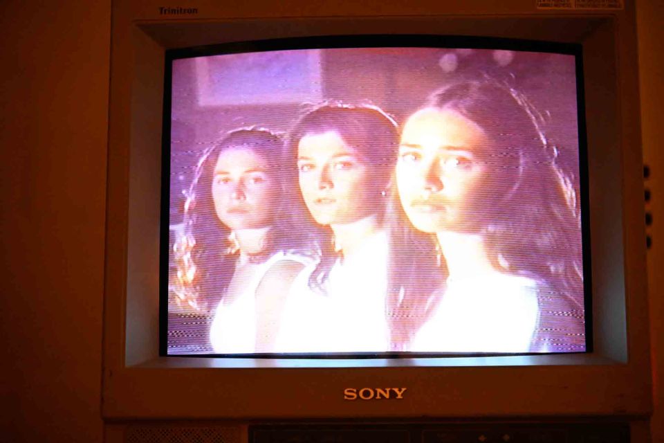 300126_VHSxWorldOfPaintLABEL NIGHT_EllaKrmasek-43